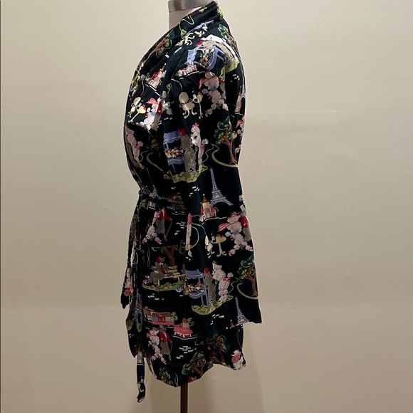Nick & Nora S/M French Poodles in Paris Robe.  Lined with belt. - Picture 2 of 5